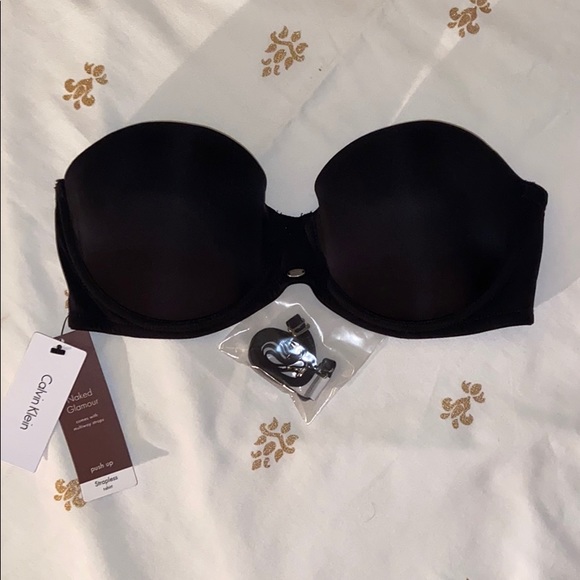 Calvin Klein Other - Calvin Klein strapless push-up bra